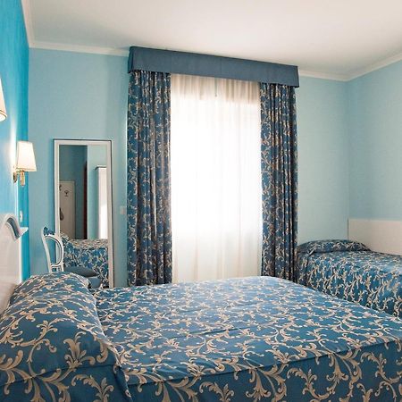 Hotel Aquila Aprilia Eksteriør bilde